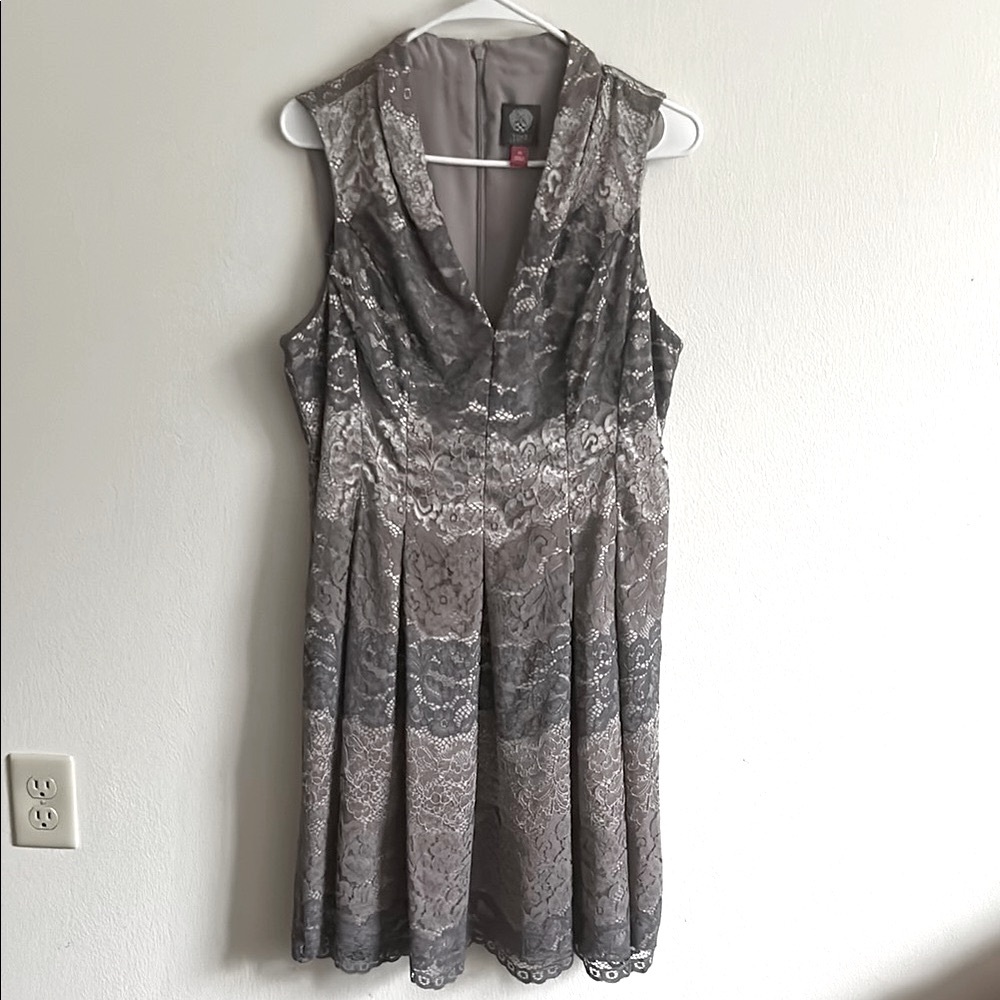 Stunning Purple Gray/Silver Lace FitNFlare Jacquard 2 Linings Pleated  Dress